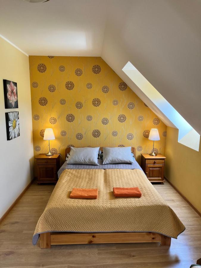 Apartment Dom W Trawach *